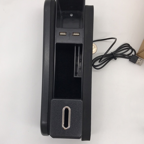 Center Console Combo w/USB Hook-Up & Clutter Catcher - Picture 5 of 7